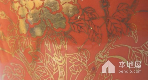 红釉彩瓷烧制技艺