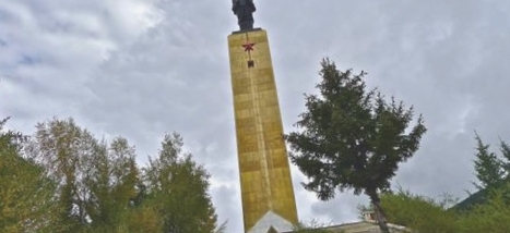 红寨村红军长征纪念碑