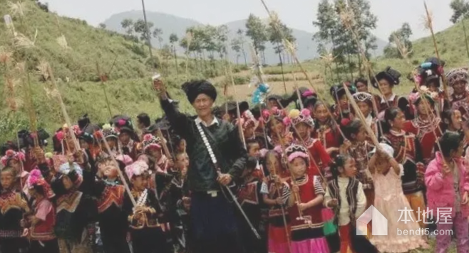 彝族 “阿依蒙格”儿童节