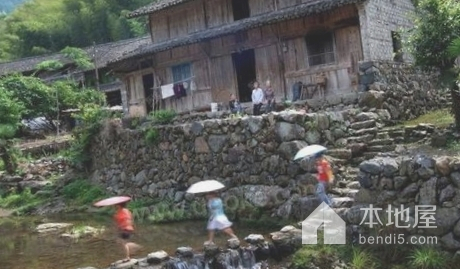 外婆坑民族文化村
