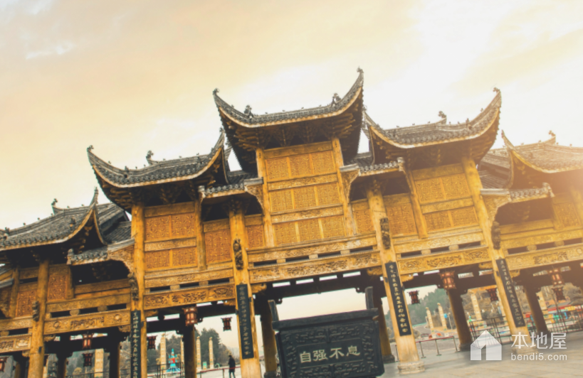 中国茶文化博览园中国茶文化博览园是黔南都匀经济开发区都的一个仿
