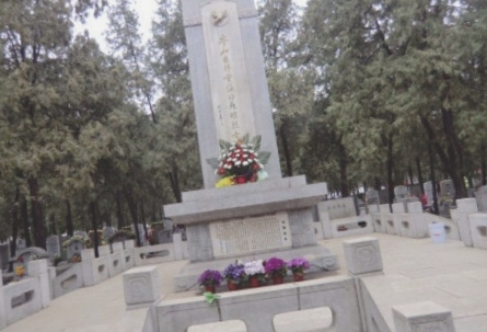 燕岭坡殉难民众公墓