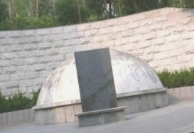 郑建中烈士墓