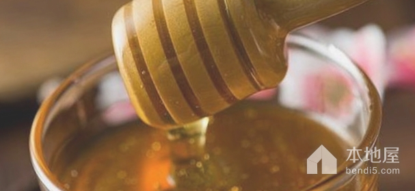 尼勒克黑蜂蜂蜜